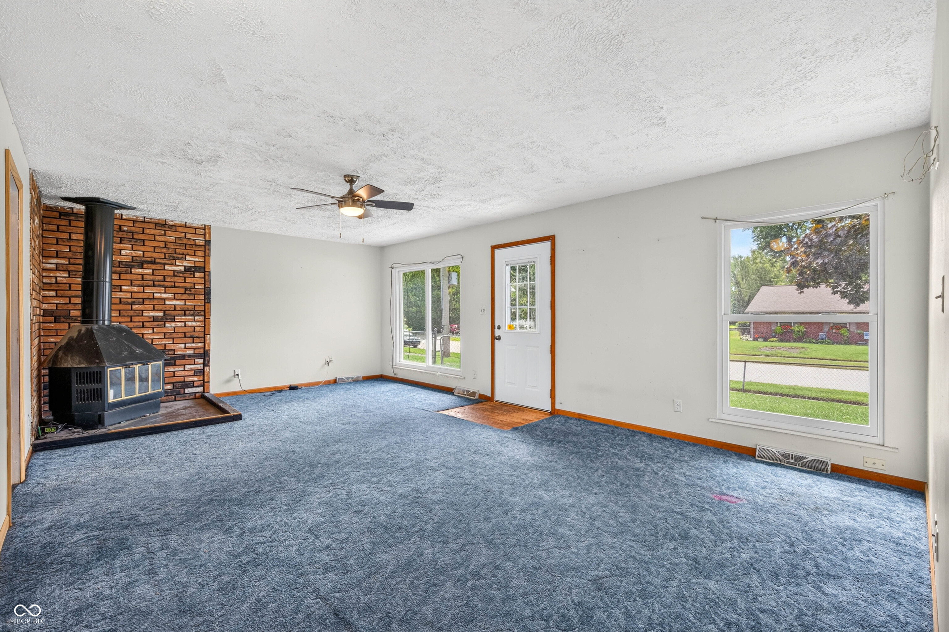 302 Oakden Road Whiteland, IN 46184 - Photo 8 of 49 Gallery Image 8