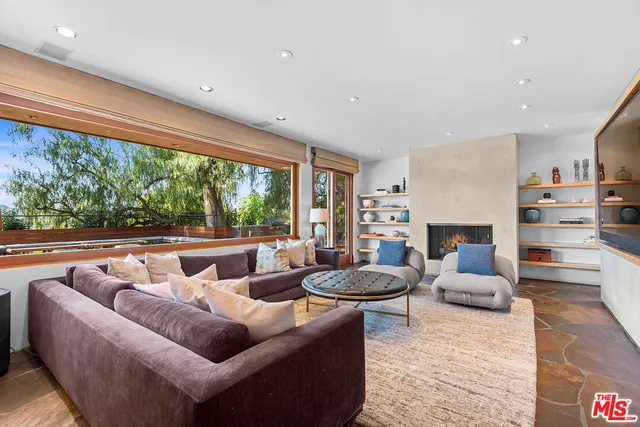 $25,000 | 4305 Clear Valley Drive, Encino, CA 91436