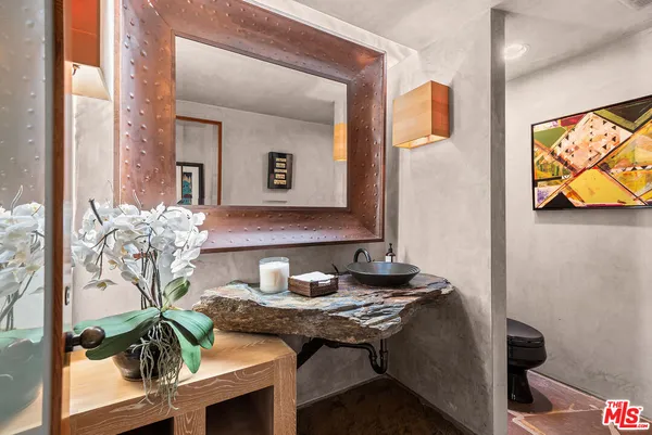 $19,999 | 4305 Clear Valley Drive, Encino, CA 91436