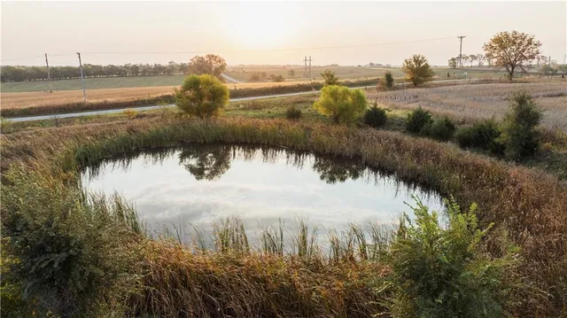 $942,991 | 3787 H Highway, Darlington, MO 64438