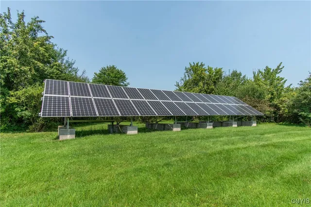 $899,900 | 27454 County Route 57, Three Mile Bay, NY 13693