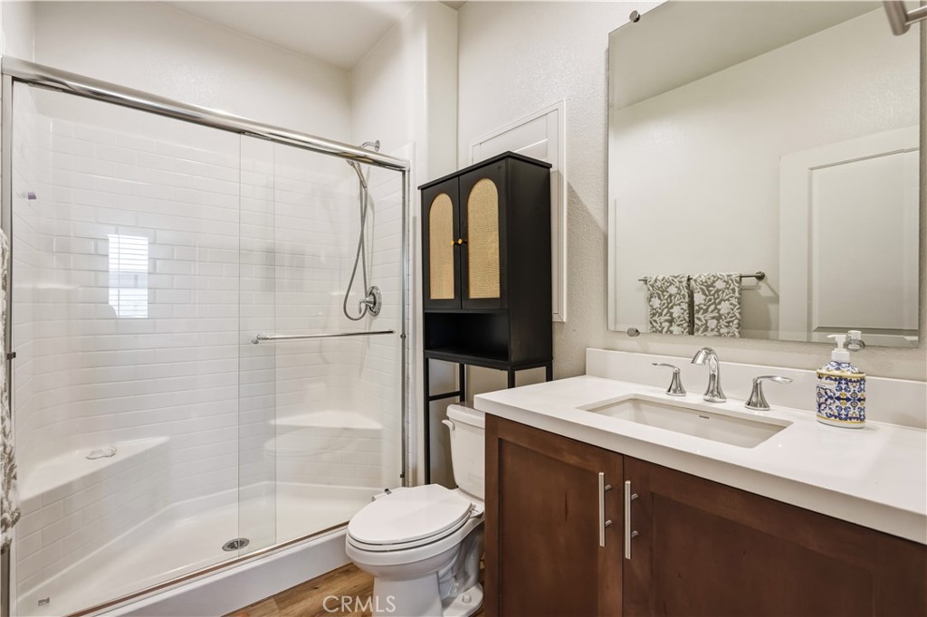 29853 White Ridge Road Winchester, CA 92596 - Photo 25 of 61 downstairs en-suite bathroom