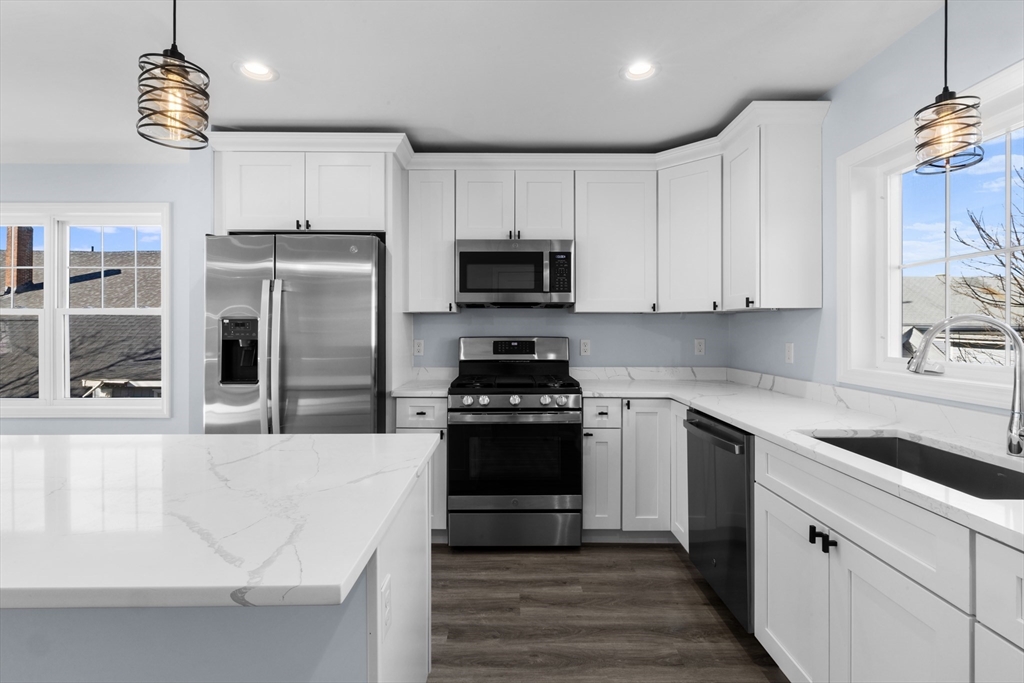 206 Durfee Street, Unit 4A Fall River, MA 02720 - Photo 6 of 11 Gallery Image 6