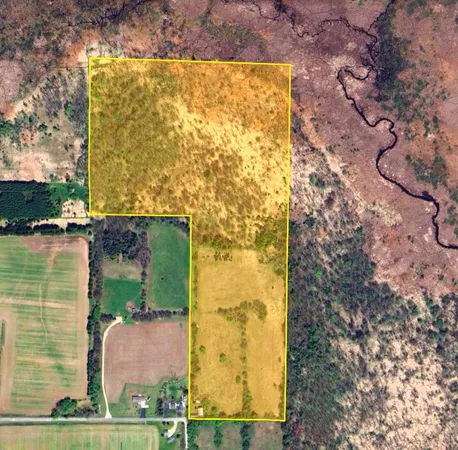 $500,000 | Hillcrest Road, Larsen, WI 68856