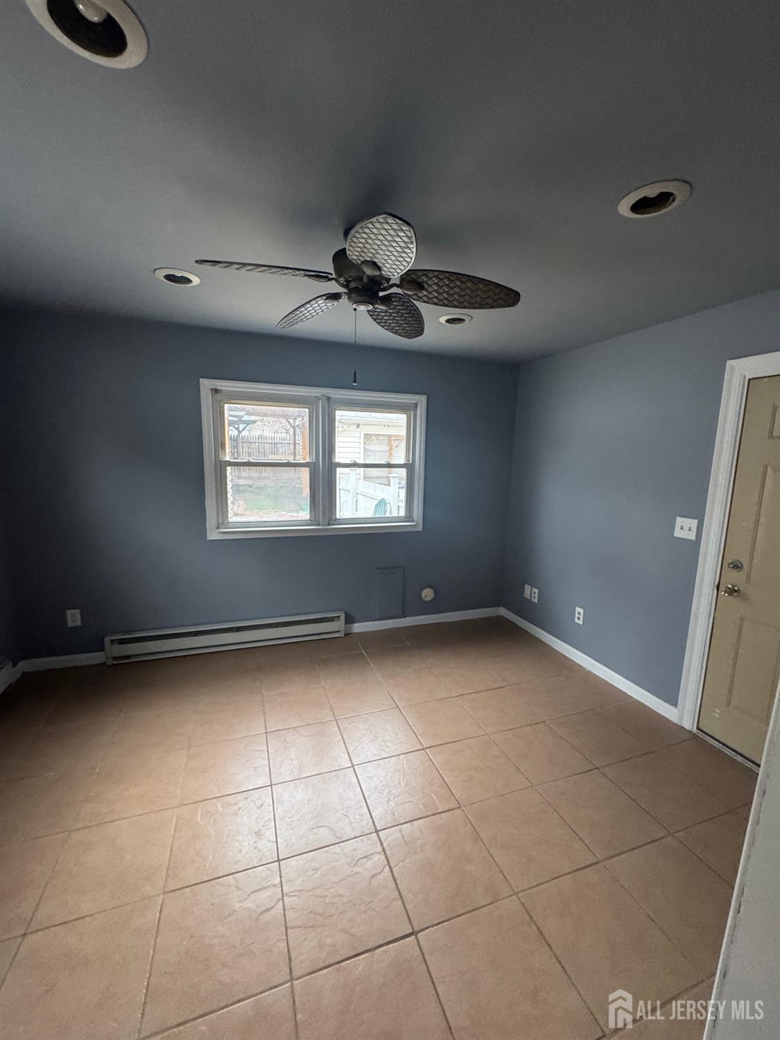 74 Spring Street Woodbridge, NJ 07095 - Photo 9 of 14 Gallery Image 9