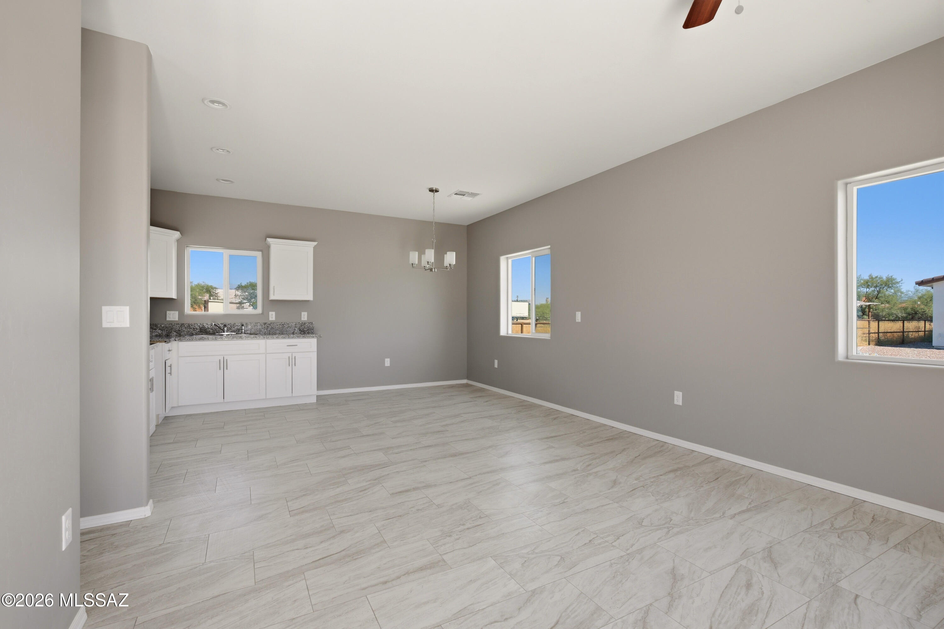 374 East Corona Road Tucson, AZ 85756 - Photo 31 of 46