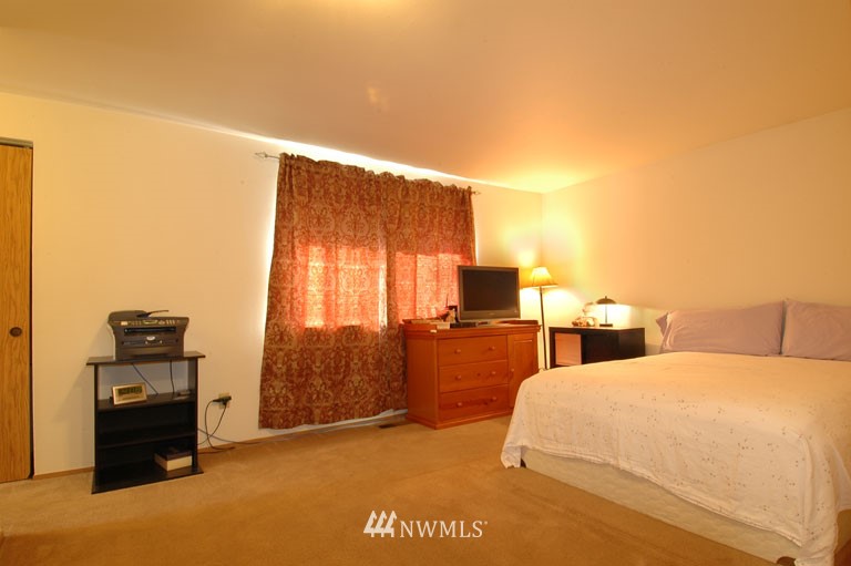2701 Mill Avenue South Renton, WA 98055 - Photo 13 of 15 Gallery Image 13