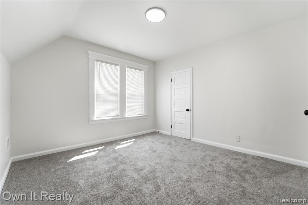 168 Kerby Road Grosse Pointe Farms, MI 48236 - Photo 24 of 37 Gallery Image 24