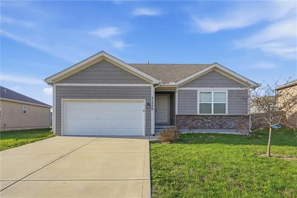 $347,500 | 31775 West 171st Street, Gardner, KS 66030