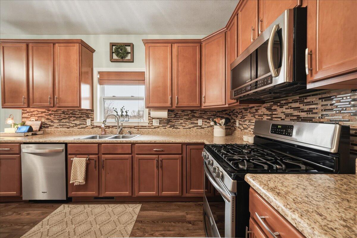 9550 Dewey Place Crown Point, IN 46307 - Photo 11 of 41 1200x800