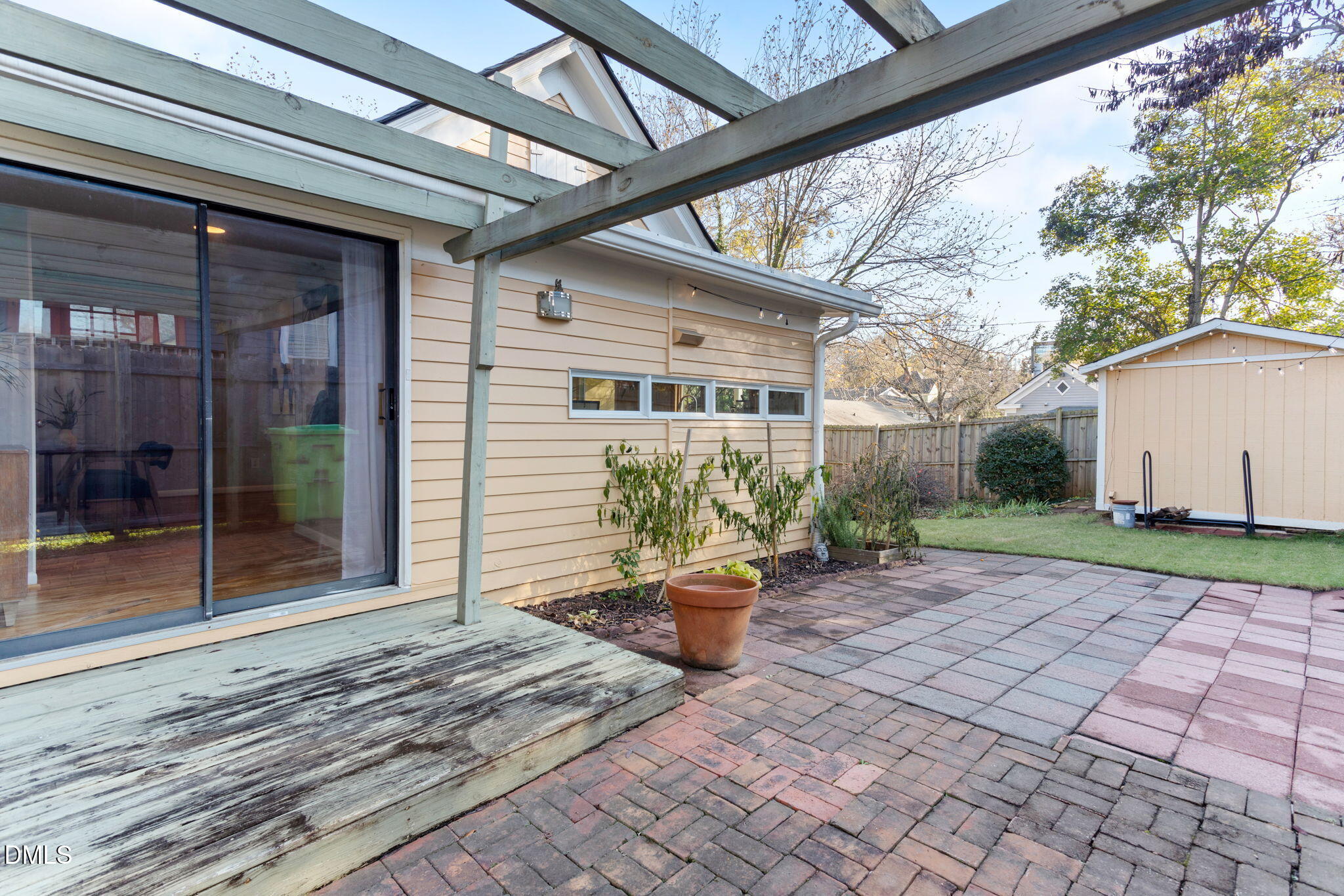 709 West North Street Raleigh, NC 27603 - Photo 30 of 42 a backyard of a house with seating space