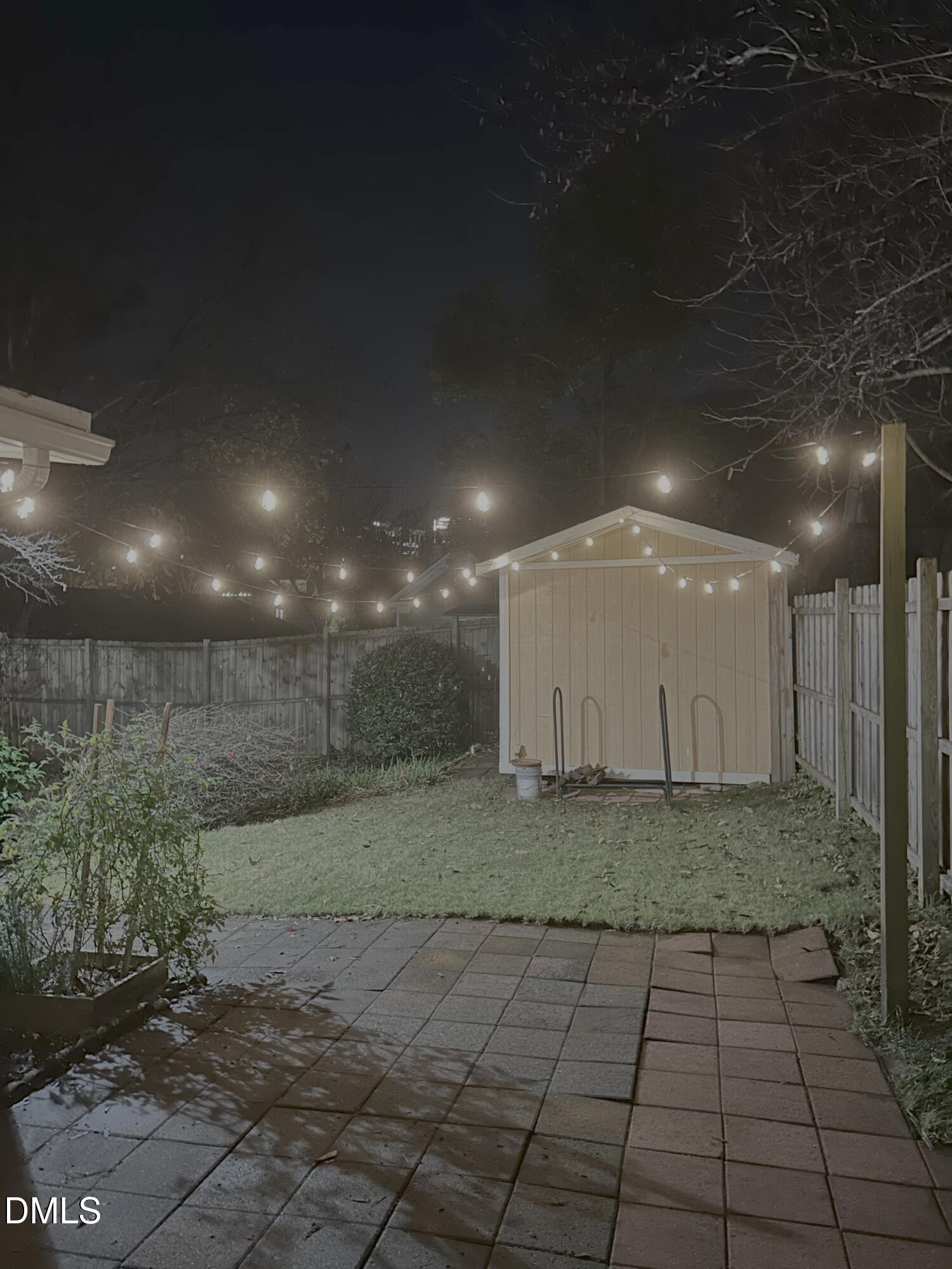 709 West North Street Raleigh, NC 27603 - Photo 40 of 42 a view of a back yard