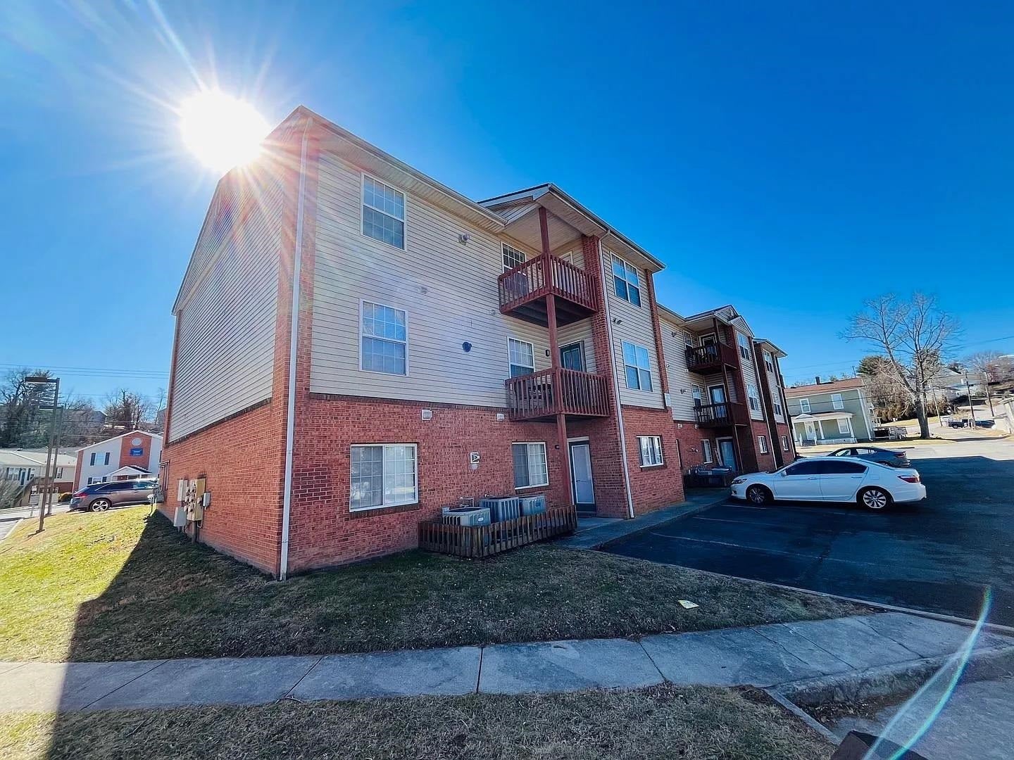 1110 Calhoun Street, Unit R Radford, VA 24141 - Photo 1 of 21 Gallery Image 1