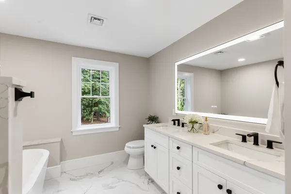 $2,350,000 | 6 Lane Avenue, Bedford, MA 01730