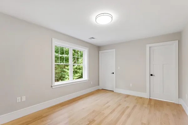 $2,350,000 | 6 Lane Avenue, Bedford, MA 01730