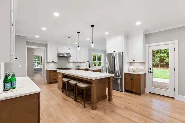 $2,350,000 | 6 Lane Avenue, Bedford, MA 01730