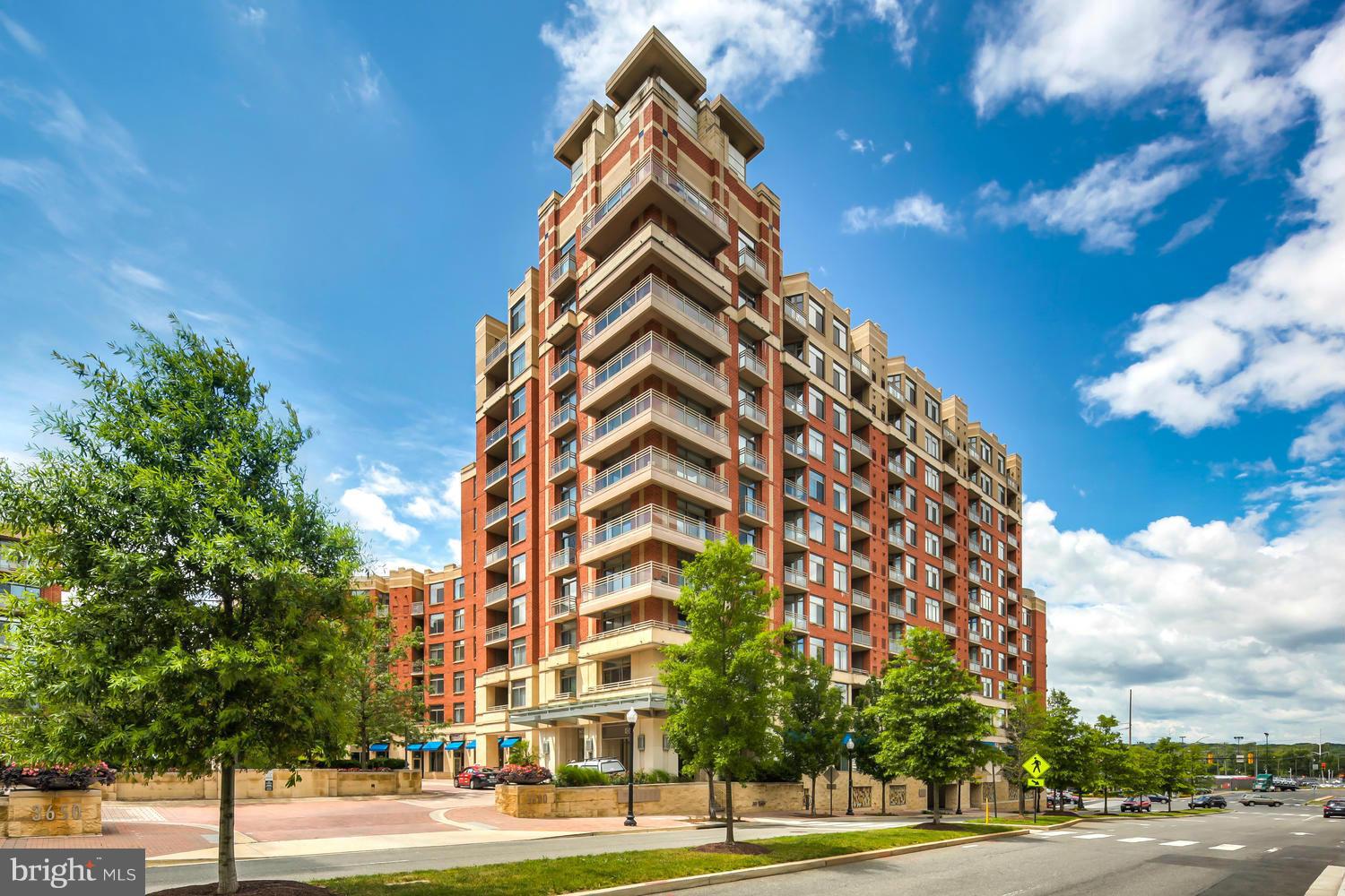 3600 South Glebe Road, Unit 234W Arlington, VA 22202 - Photo 2 of 30 Exterior (Front)