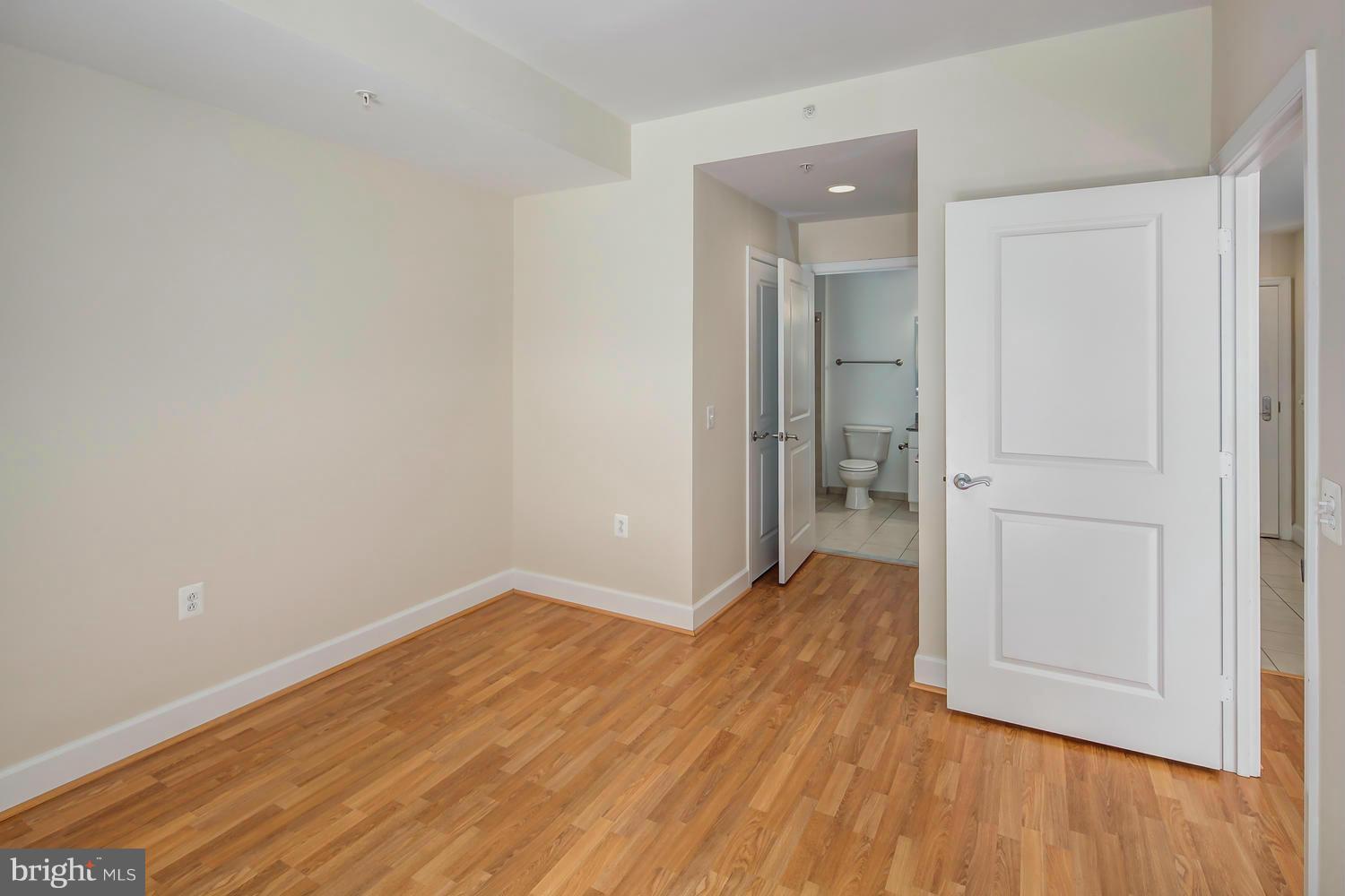 3600 South Glebe Road, Unit 234W Arlington, VA 22202 - Photo 16 of 30 Bedroom