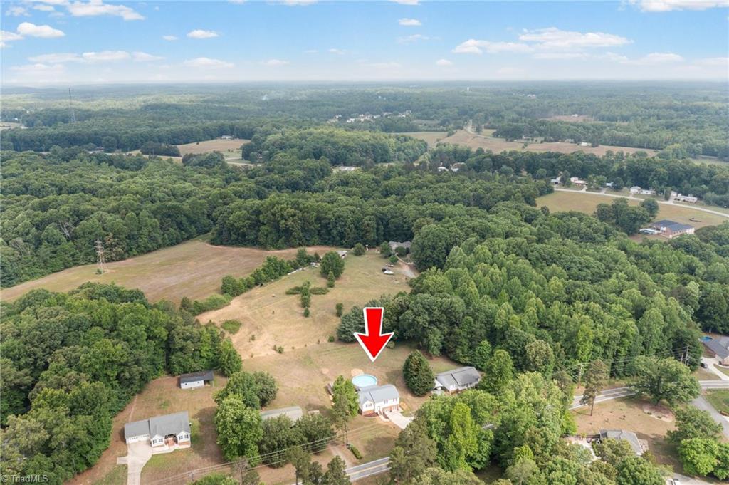 1833 Helmstetler Road Lexington, NC 27295 - Photo 3 of 35