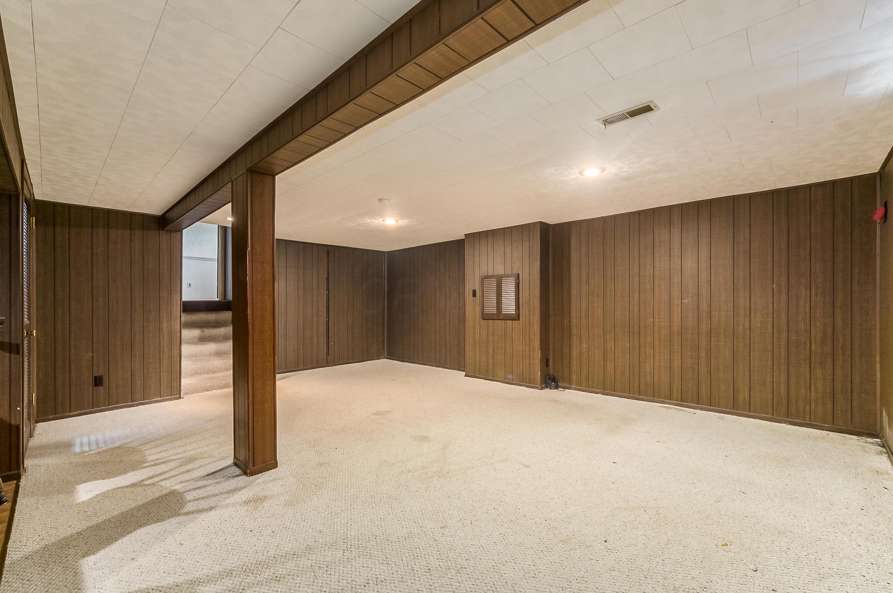 1507 Fullen Road Columbus, OH 43229 - Photo 20 of 43 Gallery Image 20