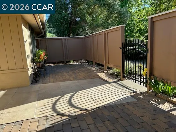 $635,000 | 2308 Pine Knoll Drive, Unit 2, Walnut Creek, CA 94595