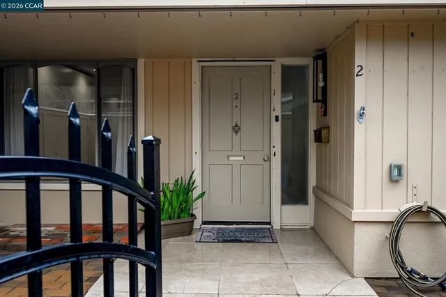 $749,000 | 2308 Pine Knoll Drive, Unit 2, Walnut Creek, CA 94595