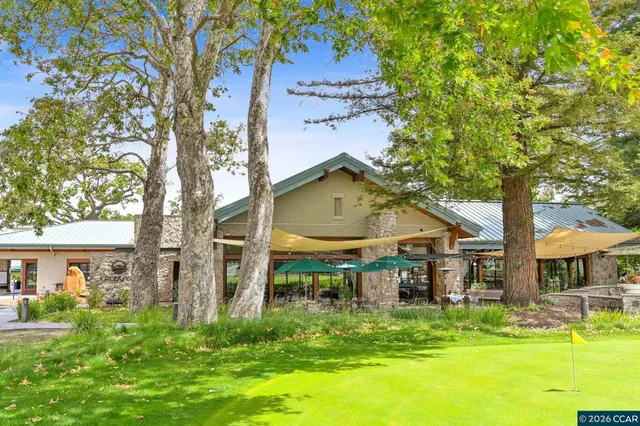 $749,000 | 2308 Pine Knoll Drive, Unit 2, Walnut Creek, CA 94595