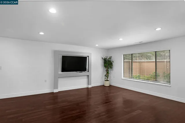 $749,000 | 2308 Pine Knoll Drive, Unit 2, Walnut Creek, CA 94595