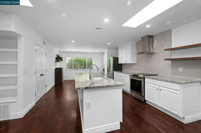 $749,000 | 2308 Pine Knoll Drive, Unit 2, Walnut Creek, CA 94595