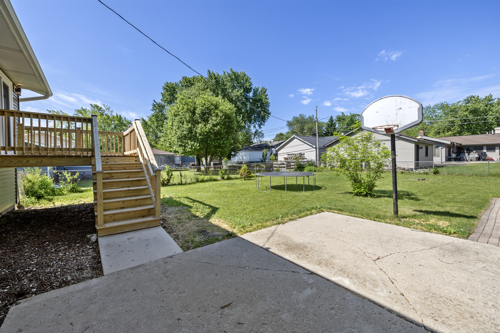1570 Jefferson Road Hoffman Estates, IL 60169 - Photo 4 of 30