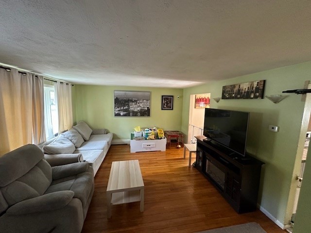 8 Bear Hill Road Reading, MA 01867 - Photo 9 of 16 Gallery Image 9