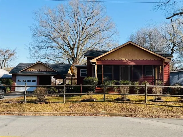 $220,000 | 421 Cedar Avenue Southwest, Rome, GA 30161