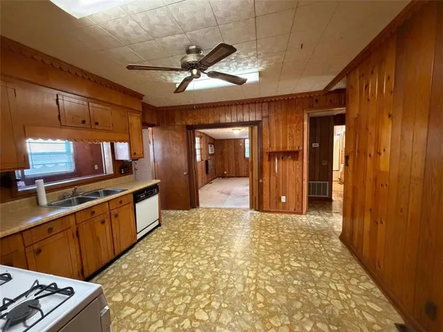 $220,000 | 421 Cedar Avenue Southwest, Rome, GA 30161