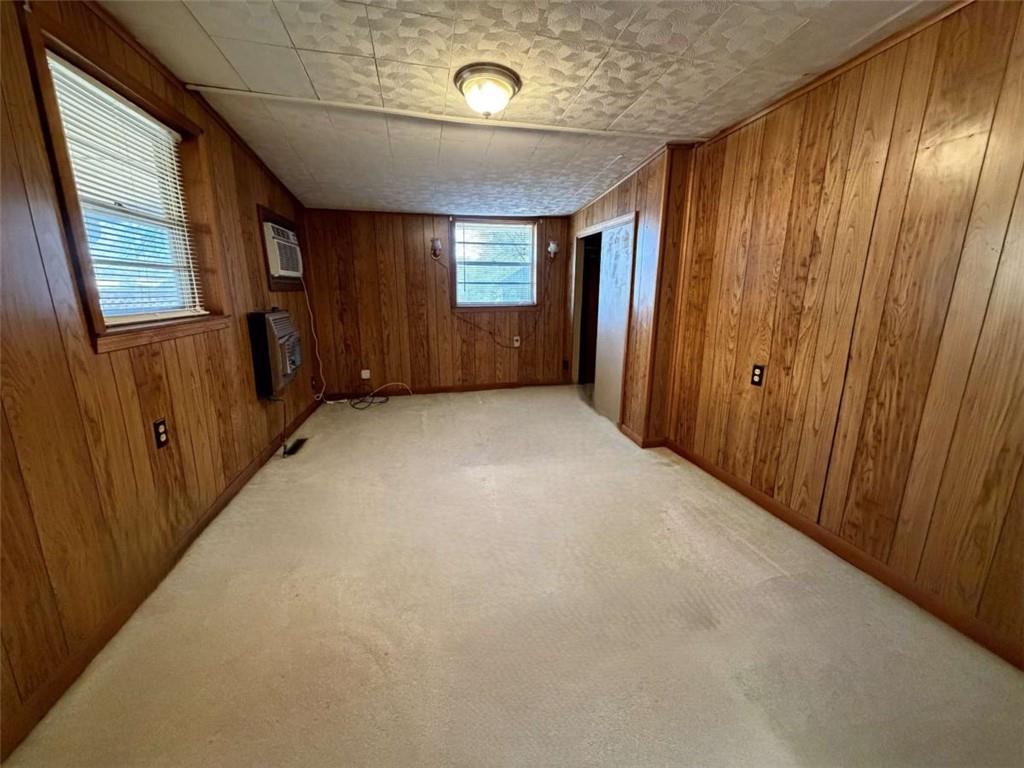 421 Cedar Avenue Southwest Rome, GA 30161 - Photo 7 of 26 an empty room with windows