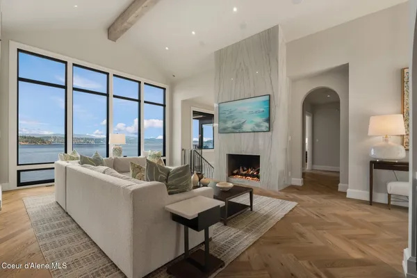$10,900,000 | 3929 South Appian Court, Coeur D'Alene, ID 83814