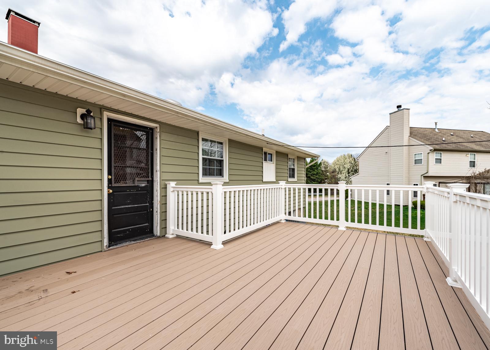 6830 Richardson Road Baltimore, MD 21207 - Photo 15 of 22 Awesome deck off kitchen in rear