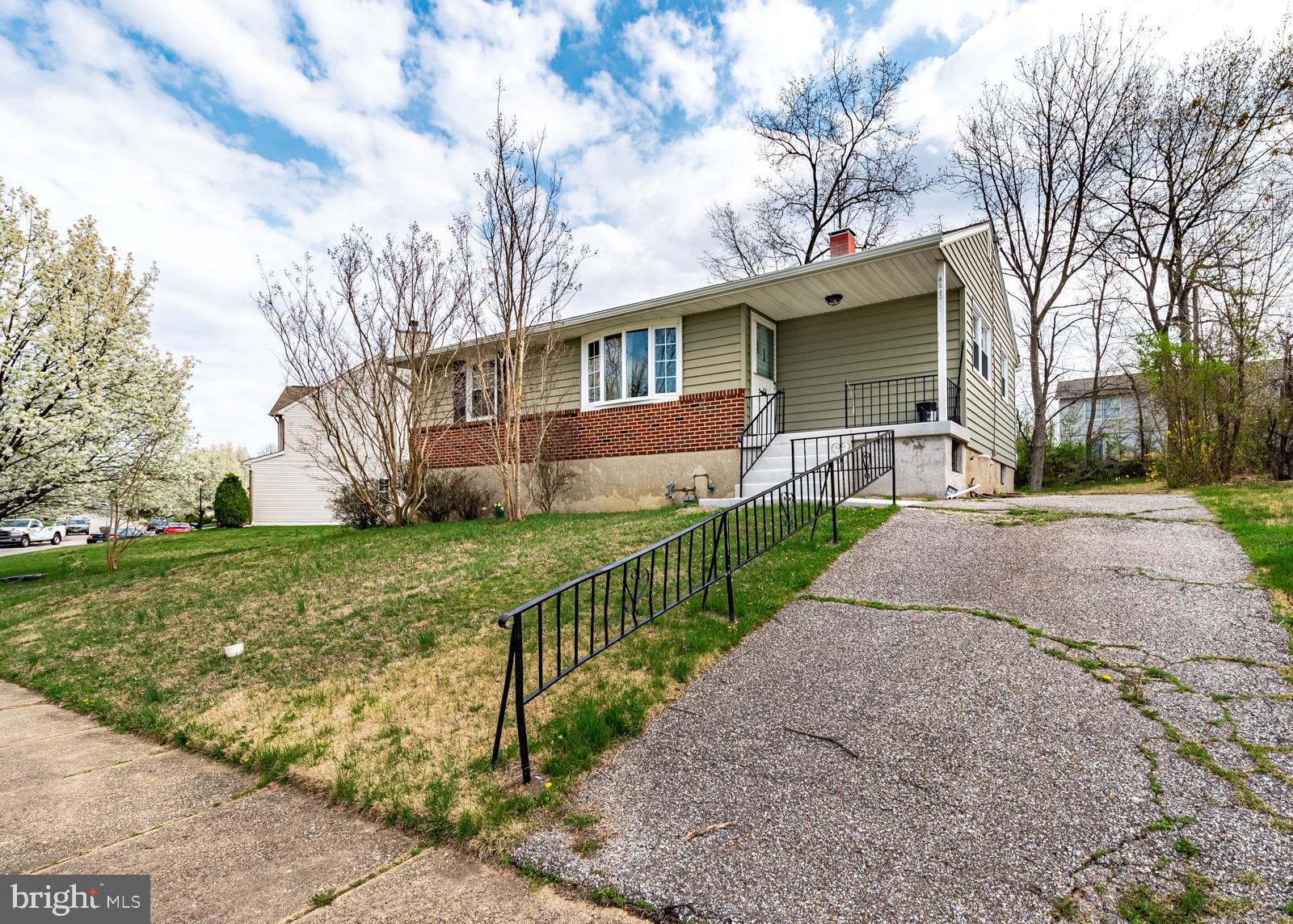 6830 Richardson Road Baltimore, MD 21207 - Photo 21 of 22 Long driveway for 4+ cars