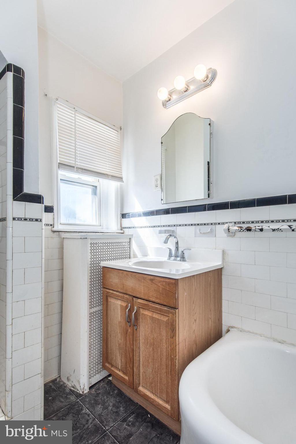 7817 Cedarbrook Avenue Philadelphia, PA 19150 - Photo 21 of 38