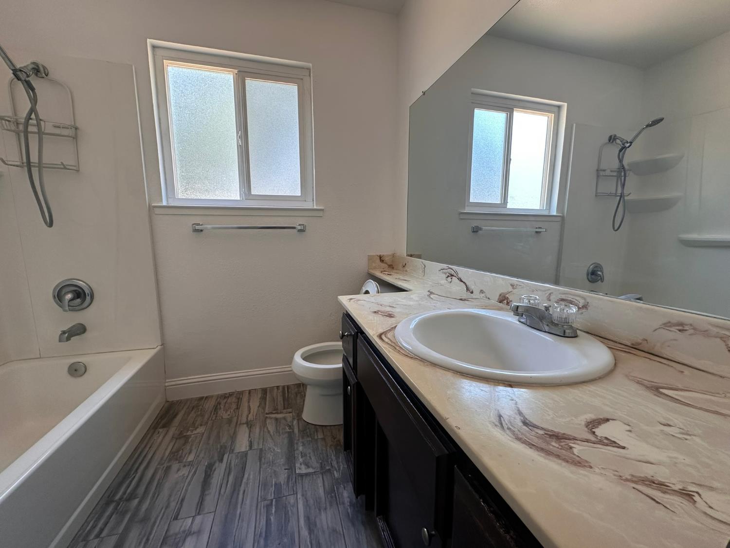 5743 Haskell Avenue Carmichael, CA 95608 - Photo 14 of 47