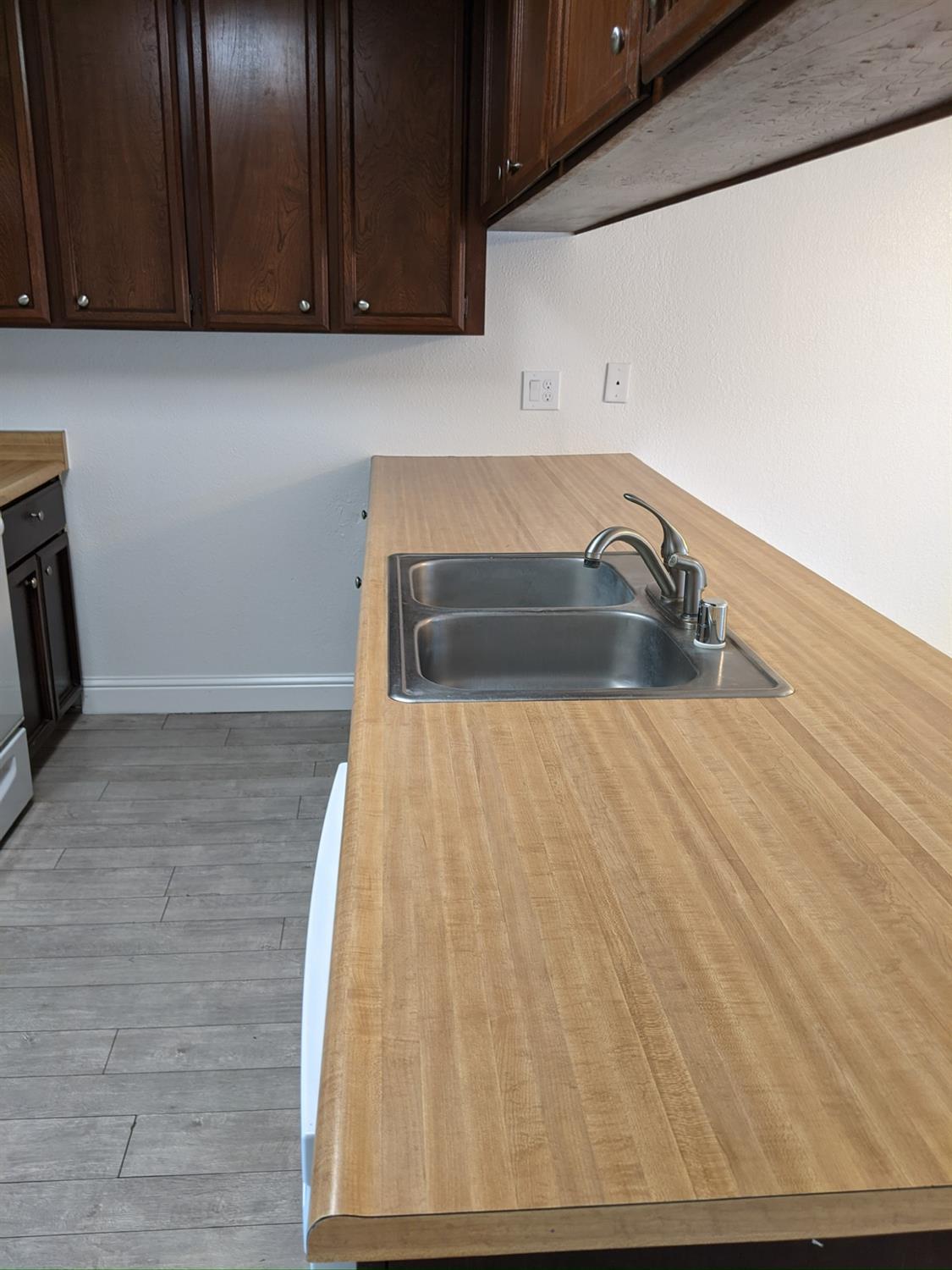 5743 Haskell Avenue Carmichael, CA 95608 - Photo 32 of 47