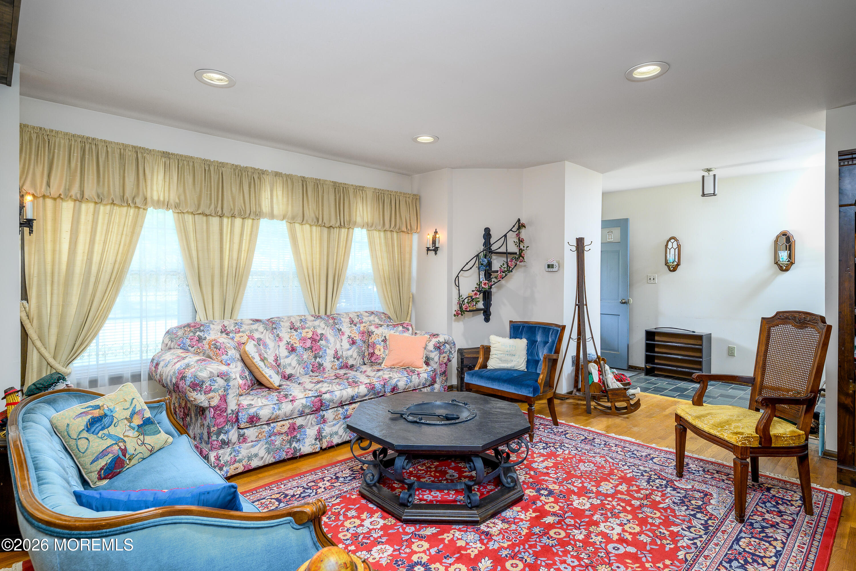 49 Newbury Road Howell, NJ 07731 - Photo 5 of 43 49 Newbury Rd-3