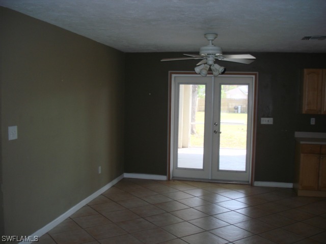 18607 Flamingo Road Fort Myers, FL 33967 - Photo 3 of 7 a view of entryway