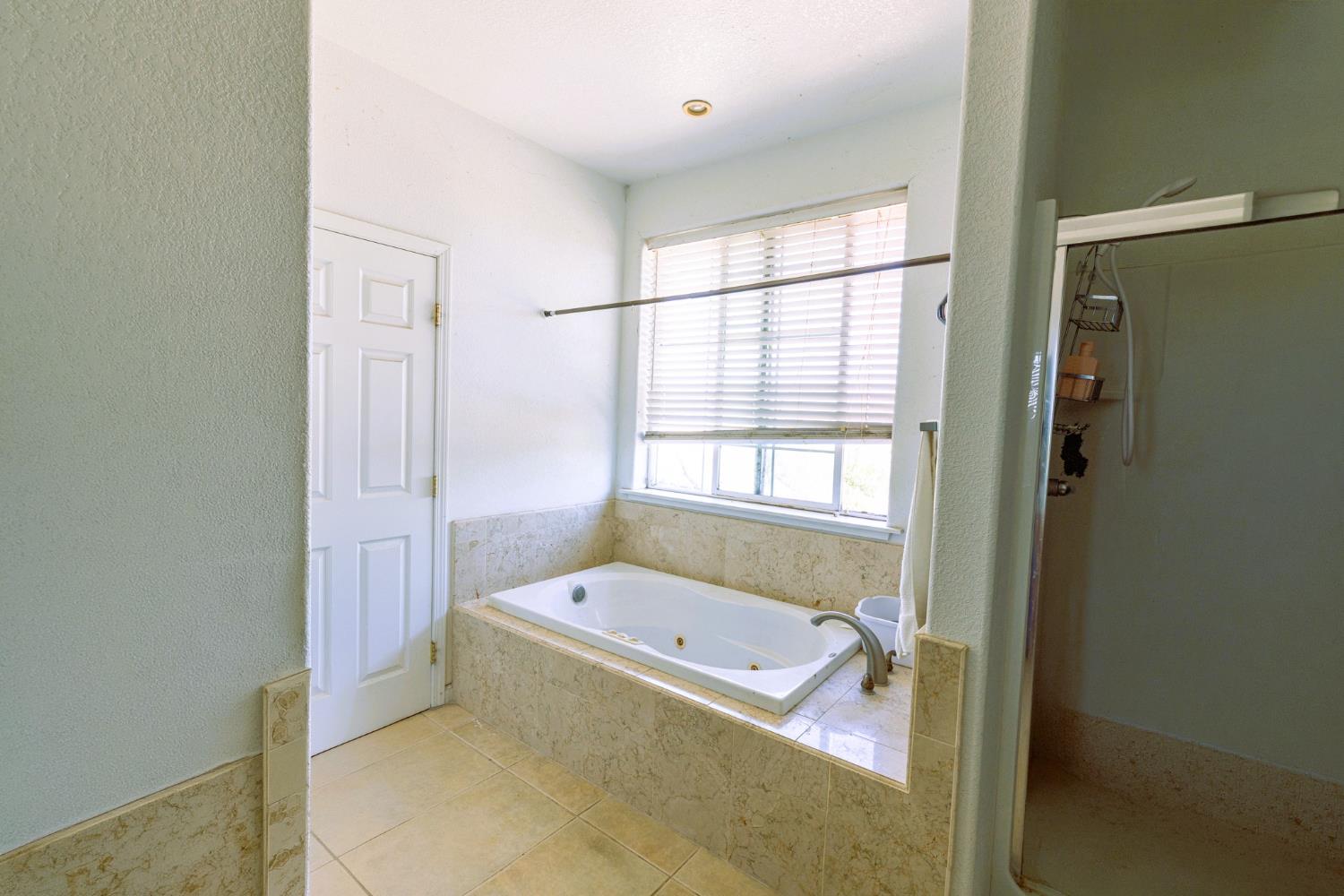 8088 Kammerer Road Elk Grove, CA 95757 - Photo 10 of 21