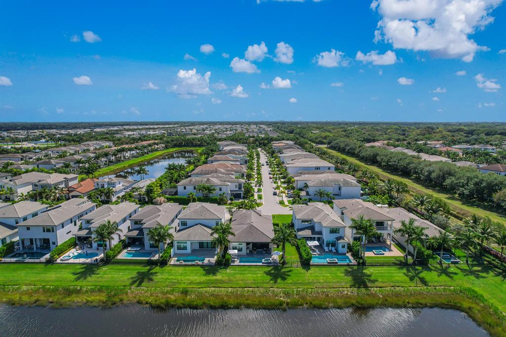 17401 Santaluce Manor Boca Raton, FL 33496 - Photo 67 of 84