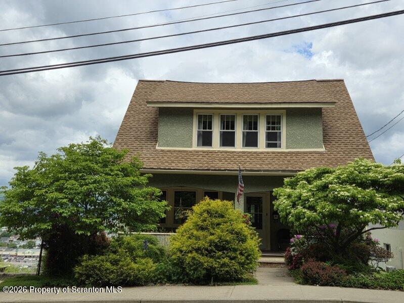 229 East Mountain Road Scranton, PA 18505 - Photo 3 of 47 a front view of a house with plants