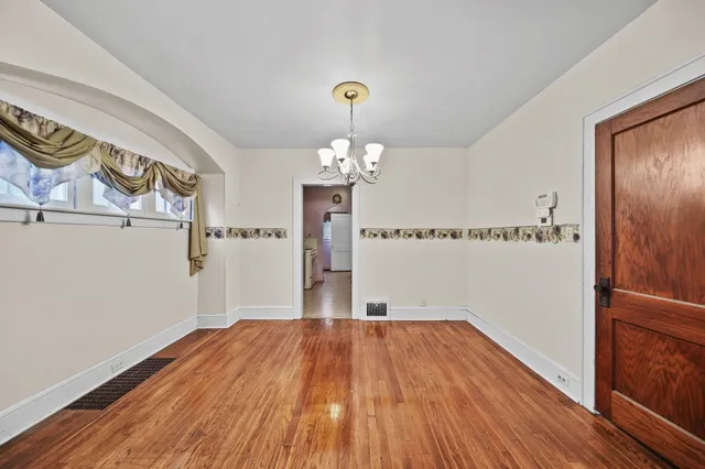 $124,900 | 228 Wall Street, Jackson, MI 49203