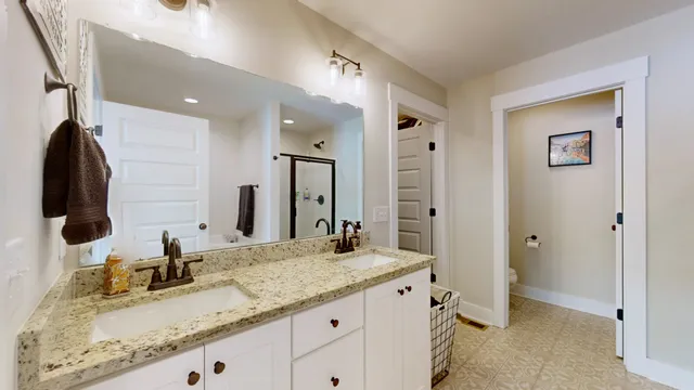 $340,000 | 1093 Main Street, Greenbrier, TN 37073