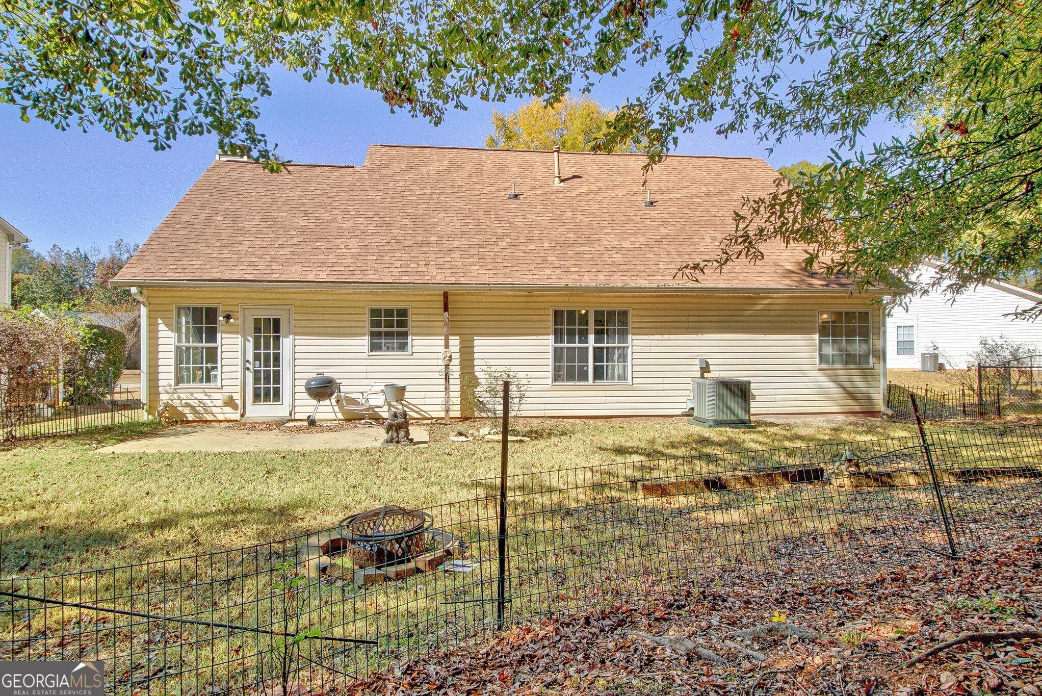 2040 Elm Grove Lane Hampton, GA 30228 - Photo 36 of 38 a view of a house with backyard