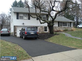 302 Suffolk Road Flourtown, PA 19031 - Photo 1 of 12 Exterior Front