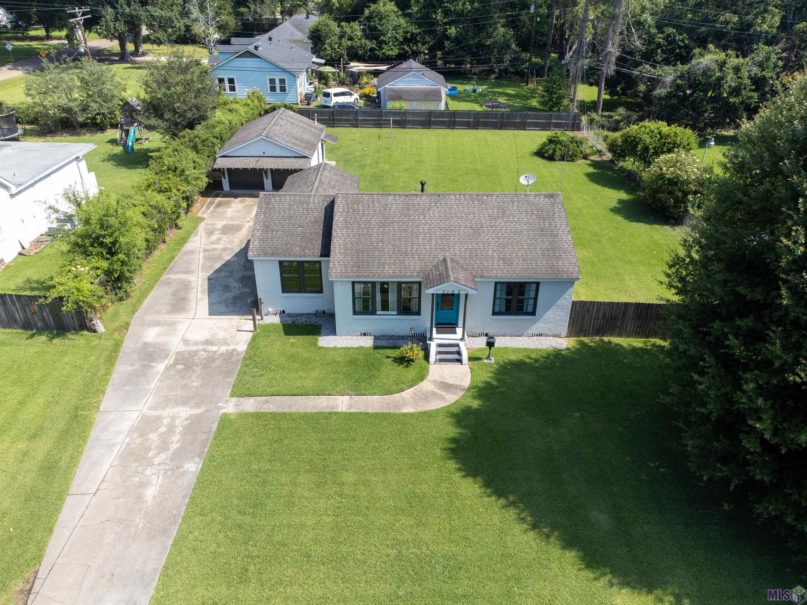 7153 Government Street Baton Rouge, LA 70806 - Photo 2 of 23